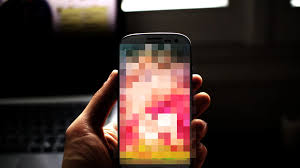 Global study unveils problematic use of porn jpg x Mobile phone