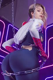 Meaaagwobaaaamhivijqio a jpg x Spider gwen cosplay