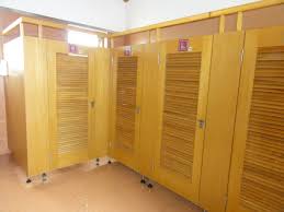 中国女子トイレ覗きスポット|国会女子トイレで盗撮 スマホで扉上部から（2021年4月27日掲載）｜日テレNEWS NNN