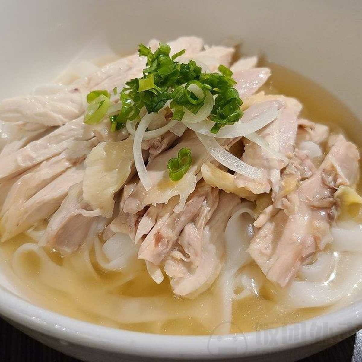 Five Five Noodles by null