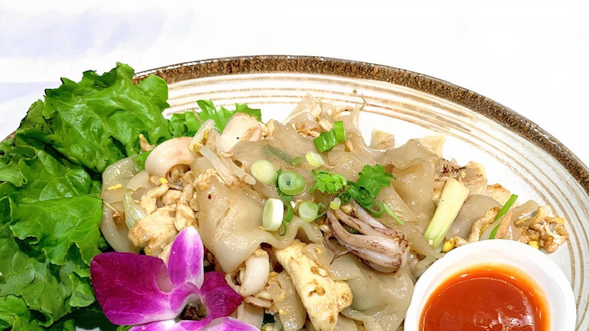 Lan Larb Chiang Mai, Soho by null