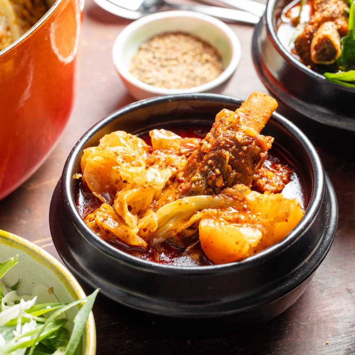 Geo Si Gi Gamjatang by null