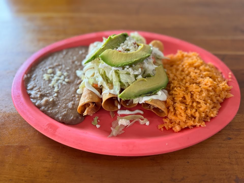 Tacos Doña Lena by null