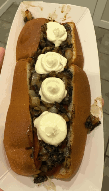 Monte's Gourmet Dogs by null