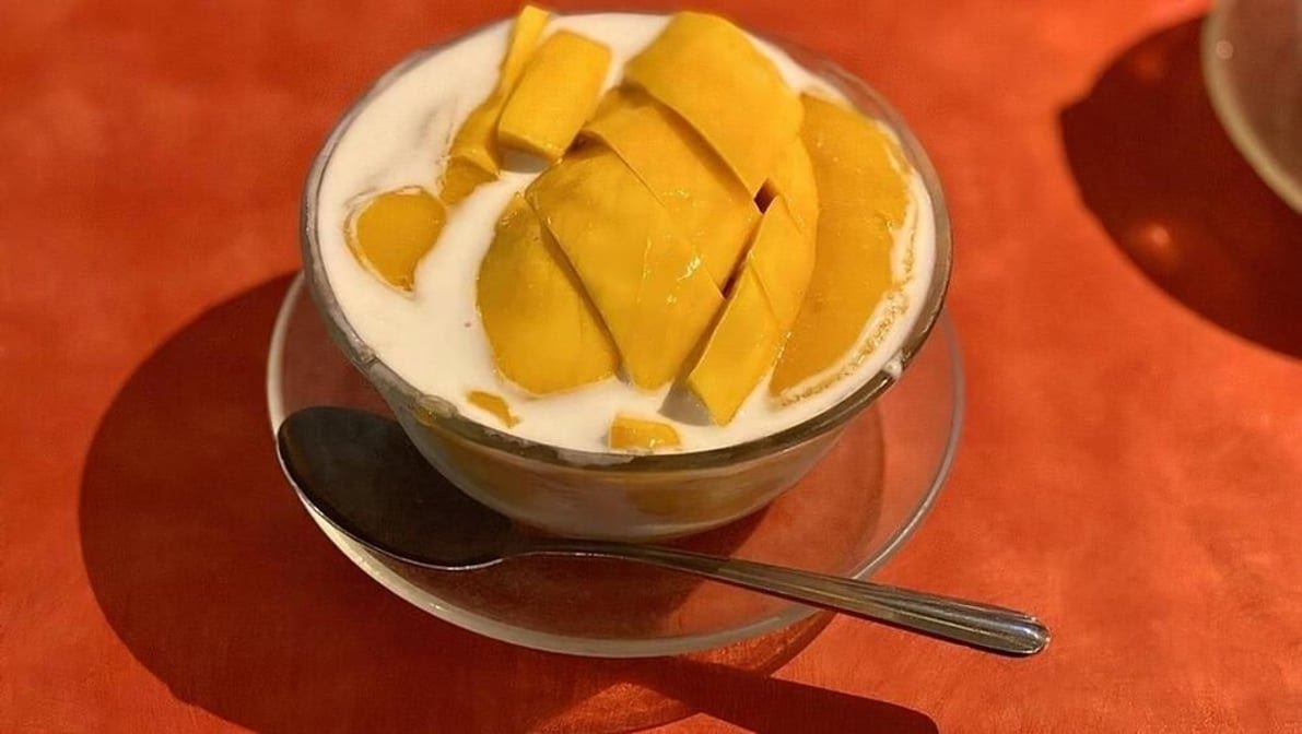 Kowloon Tong Dessert Cafe by null