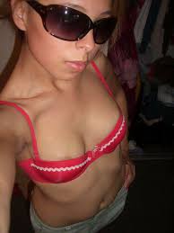 voyeur nipples|VoyeurHit