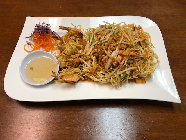 9 Pad Thai by null