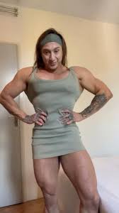 Muscular karyn bayres jpg x Muscular karyn bayres