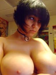 Fuck a thick emo milf jpg x Emo milf