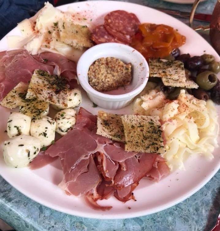 Mama Carolla's by null