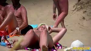 Egndhgaaaa ro eocz zxgry jpg x Amateur beach voyeur