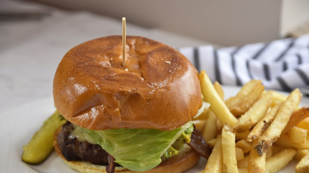 Luna's Italian & Latin Cuisine Restaurant by null