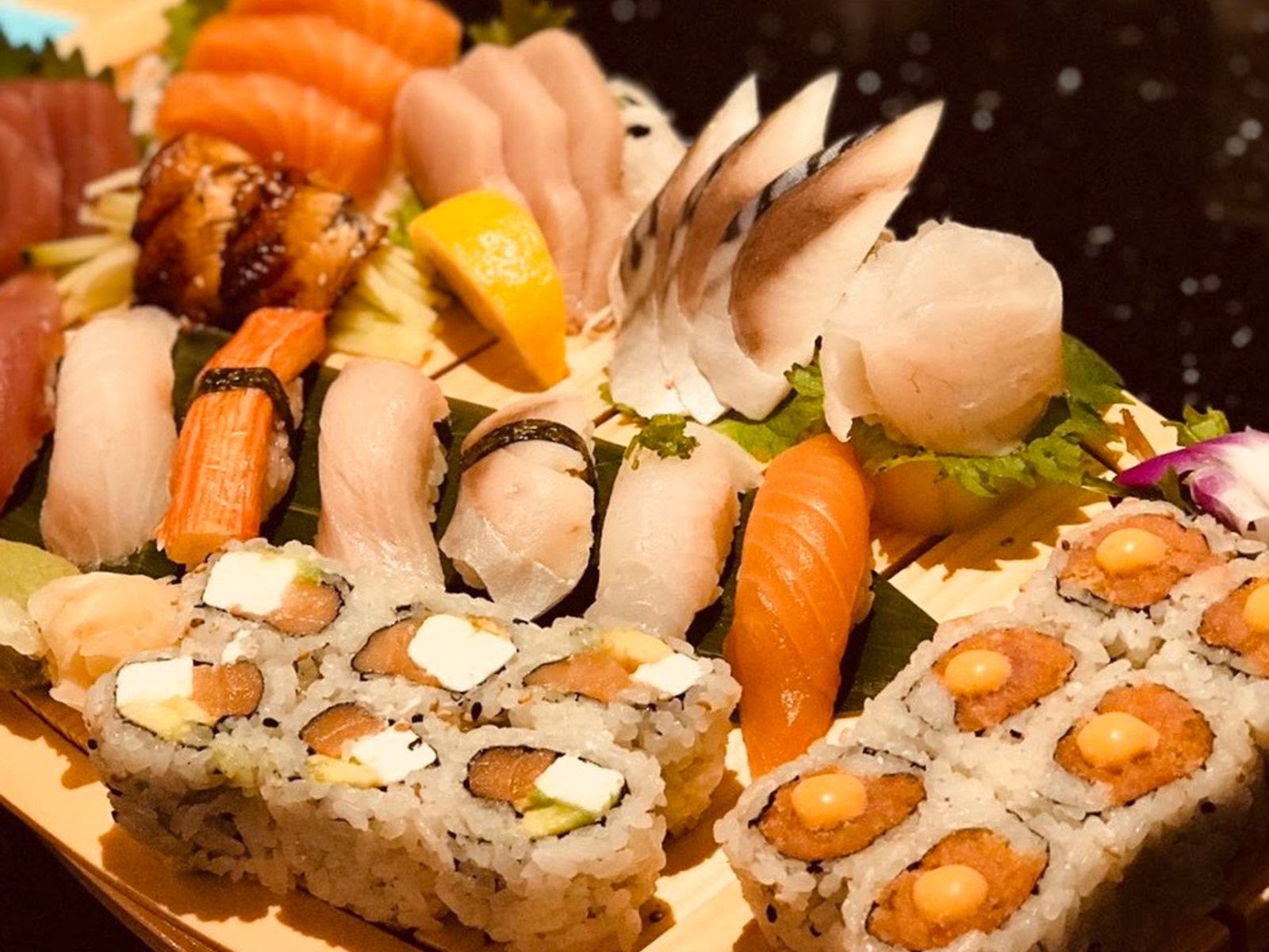 IchiUmi Sushi & Ramen by null