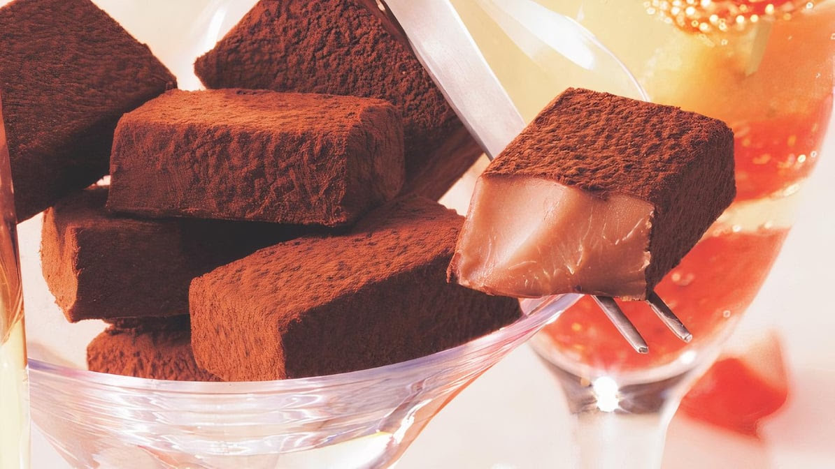 ROYCE Chocolate at The Shops at North Bridge by null