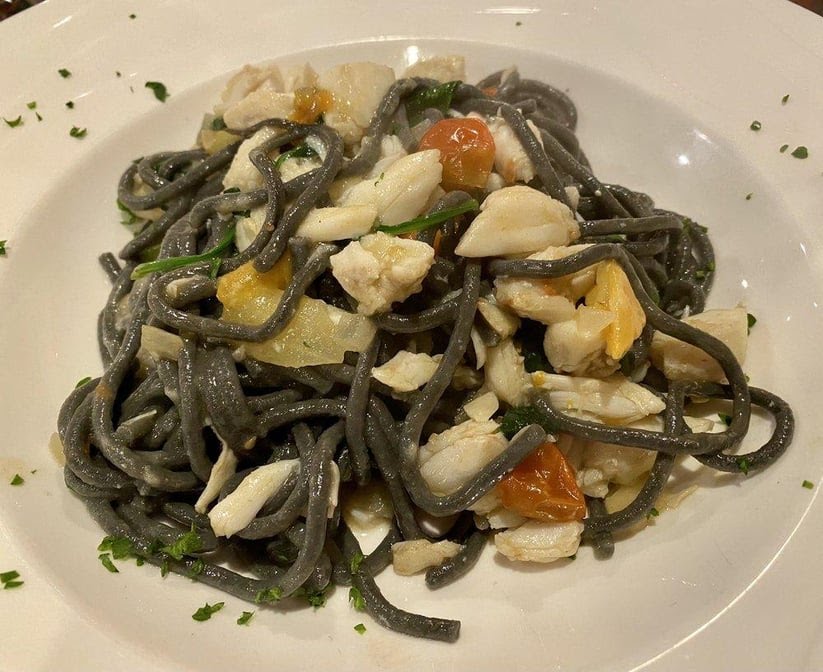 La Tavola by null