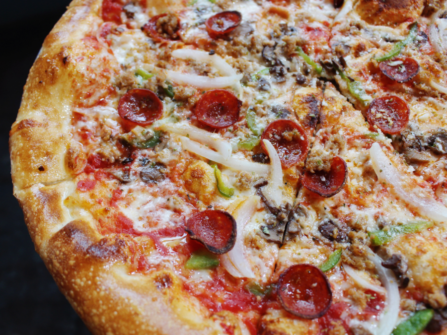 MTH Pizza by null