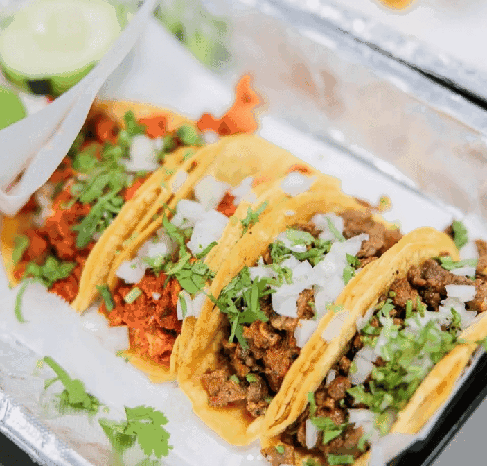 El Molino Supermarket by null