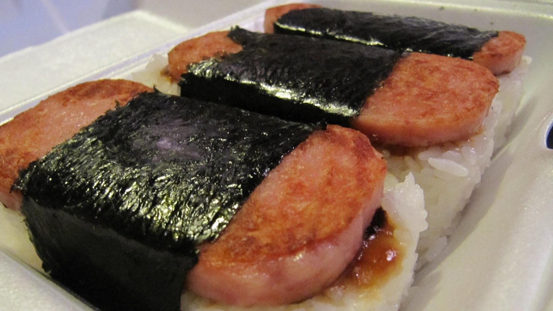 Poke Square Ballard by null