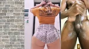 Tatted big booty white girl jpg x White twerking