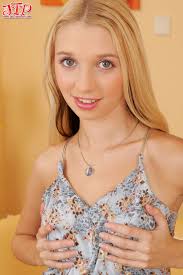 Easaatbaaaaaa ssa qowu mvaba jpg x Teen beauty blond
