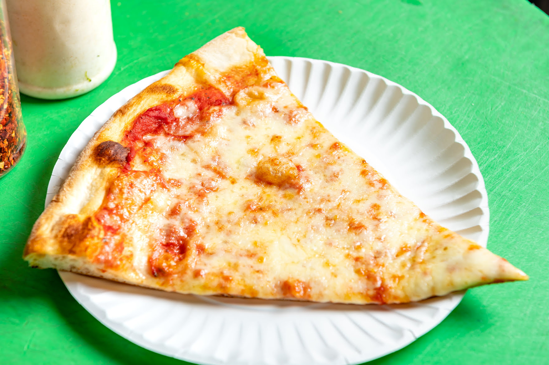 Luigi's Pizzeria by null