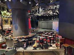 バーレスク東京|バーレスク東京の選抜キャスト5人が「攻め」の写真集…メンバーが勤めた病院にも一冊ある…!?：中日スポーツ・東京中日スポーツ