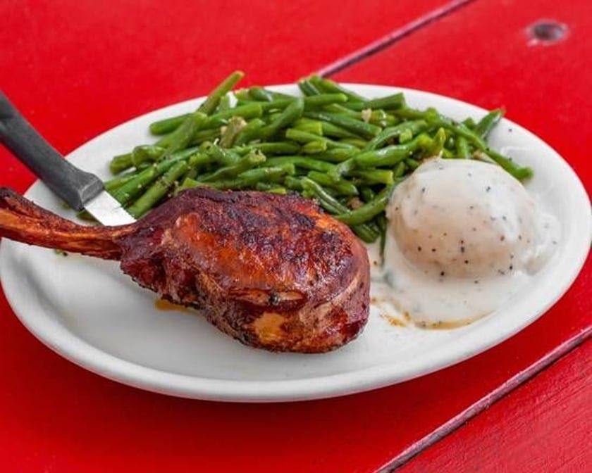 Shoal Creek Saloon by null