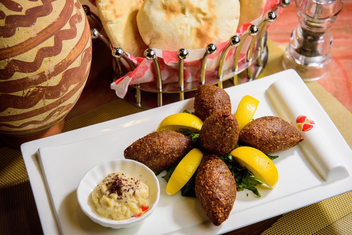 Phoenicia Resto & Lounge by null