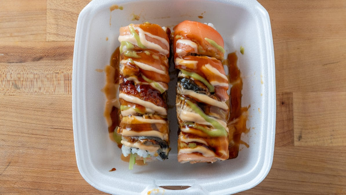 Akitas Sushi by null