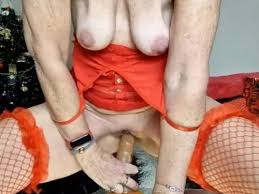 Huge thumb hot gilf openly poses for the camera and gently masturbates her wet pussy jpg x Amateur gilf