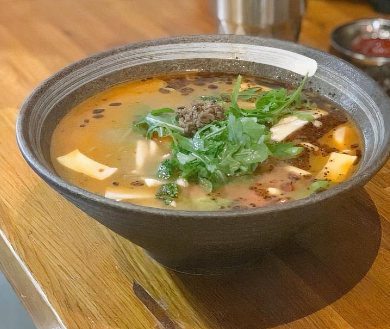 Ushi Taro Ramen Sunset by null