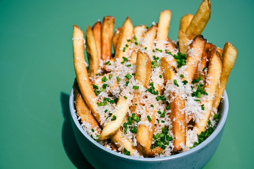 Pearl Restaurant and Ponche Tiki Bar by null