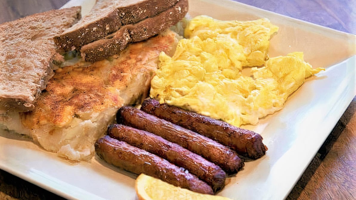 Gus's Drive-In by null