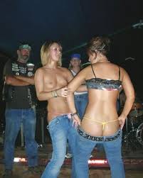 Hot girls flashing boobs in public young whores flashing ass in public jpg x Teens flashing boobs