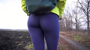 Qzi ixbeasaatbaaaaaa irh qhecqk jpg x Tight yoga pants