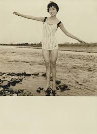 浅丘ルリ子のエロ画像|女優 浅丘ルリ子 | KINEJUN ONLINE