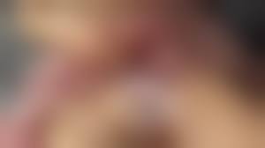 女子高生パイパンまんこ|パイパンJKを保健室でバックと騎乗位で激しく突く - Pornhub.com