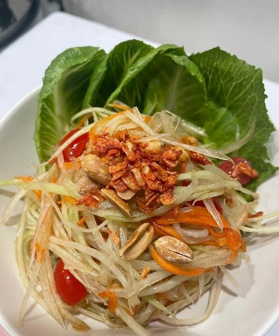 The Chomp Comfort Thai Plate by null