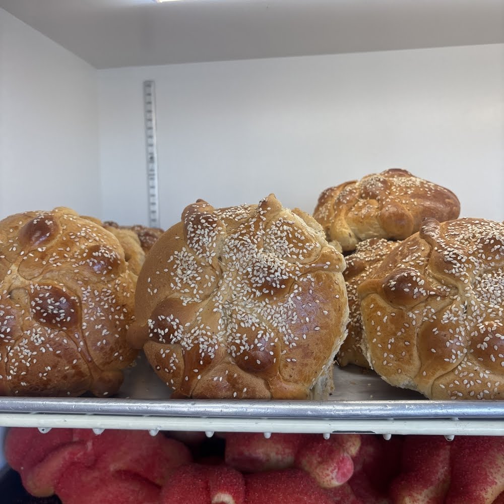 Panaderia San Miguel by null