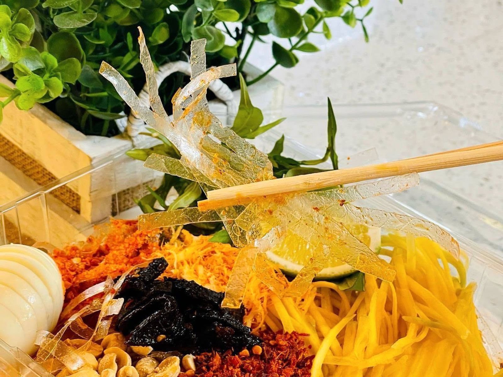 ULIKE TEA BELLAIRE by null