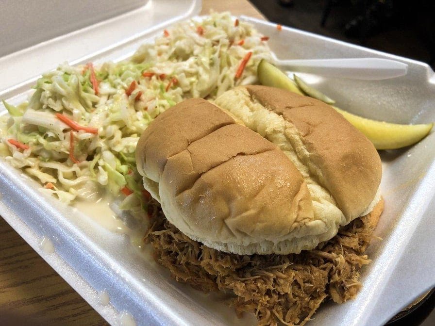 Smokey Pig Bar-B-Q by null