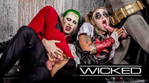Fireboxstudio artist harley quinn comics jpg x Harley quinn fuck