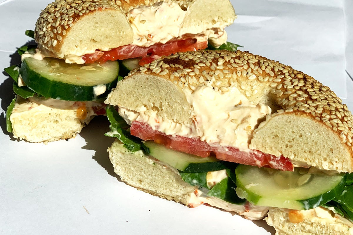 Spread Bagelry by null