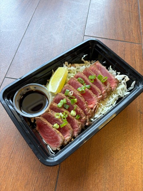 Ali'i Hawaiian Grill by null
