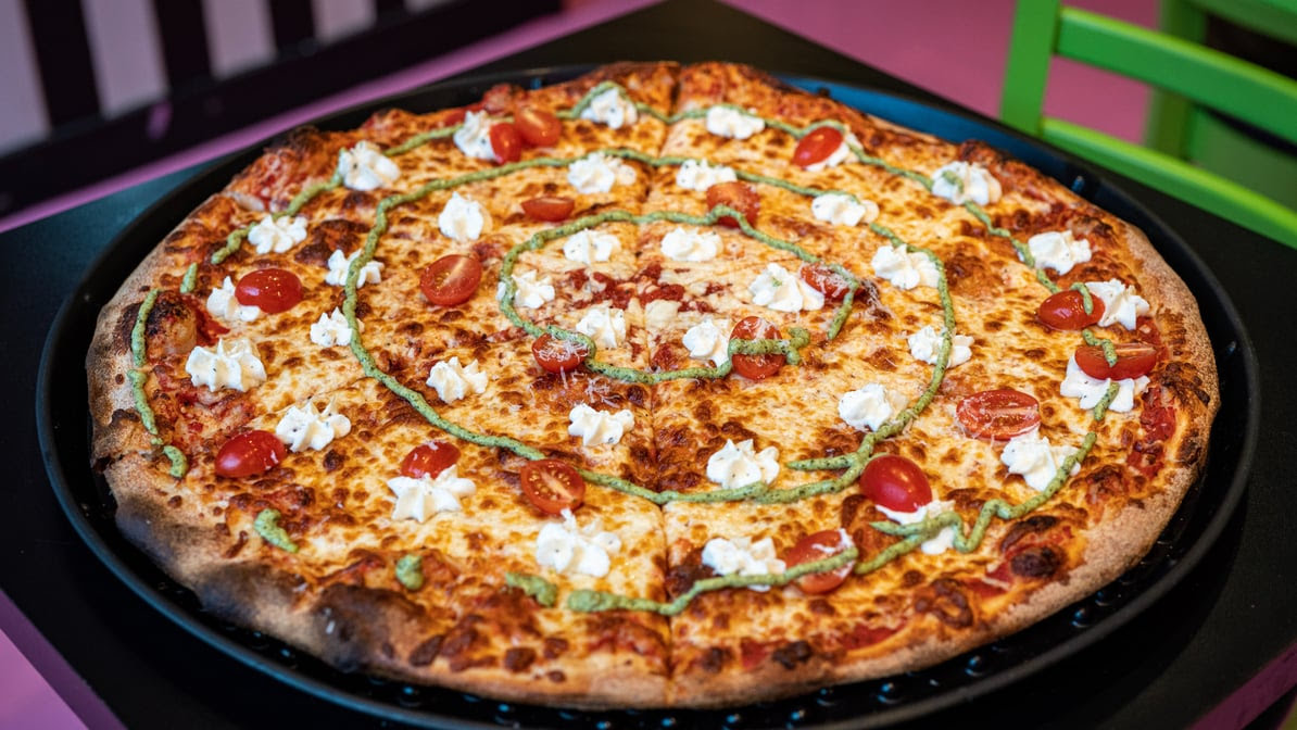 Hang Time Pizza Ville St Laurent by null