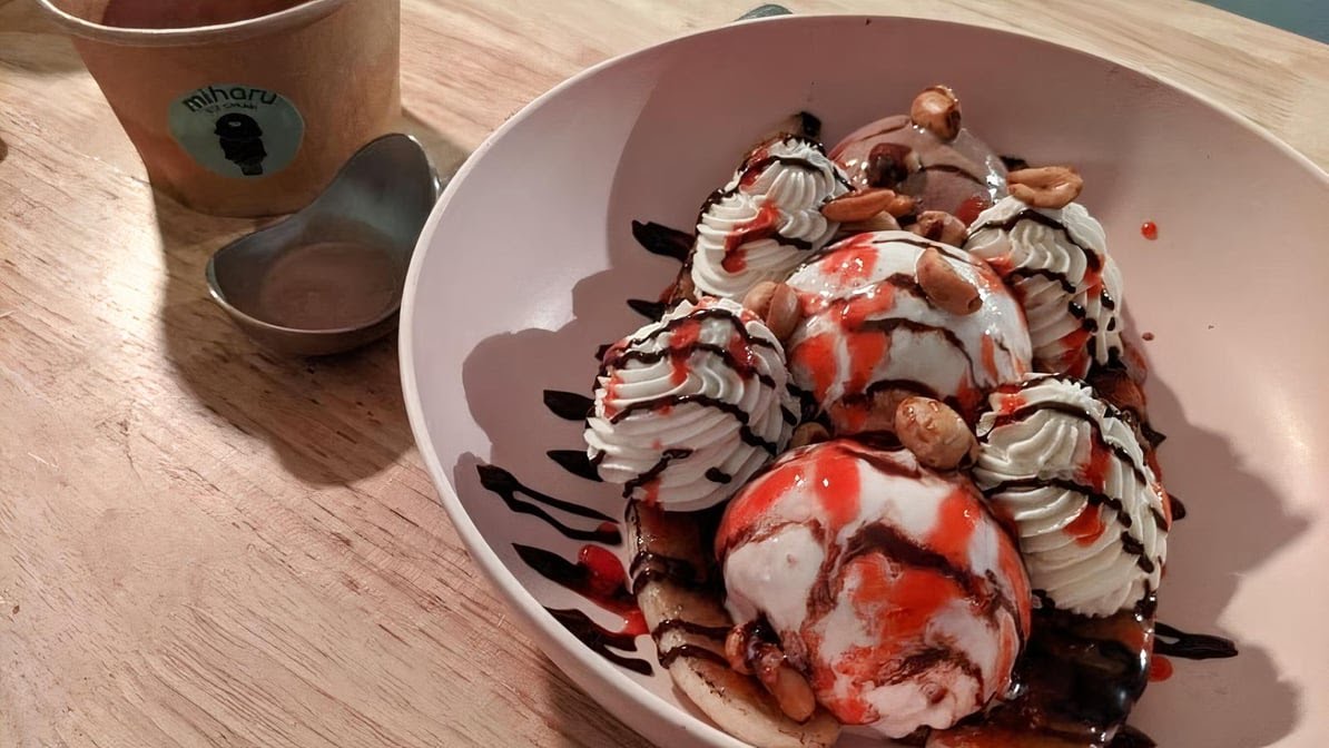 Miharu Ice Cream by null