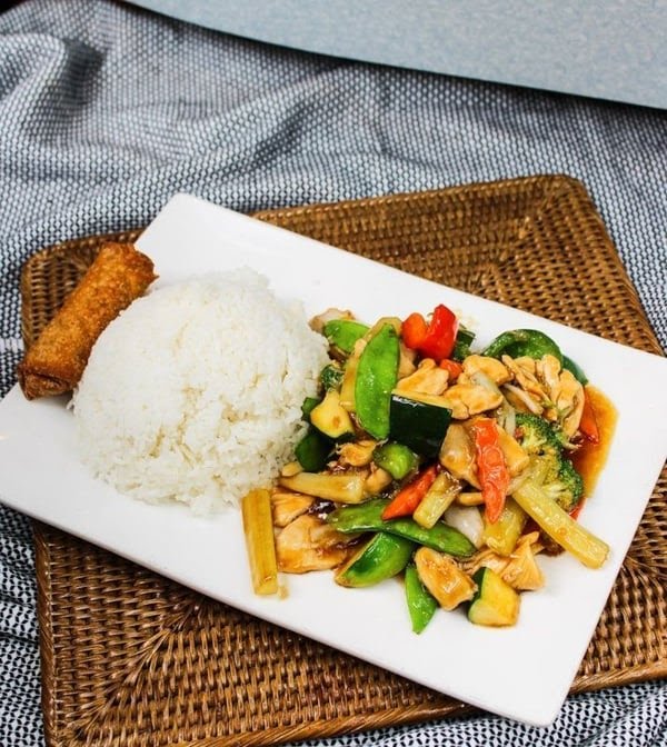 Hong Kong Noodles by null