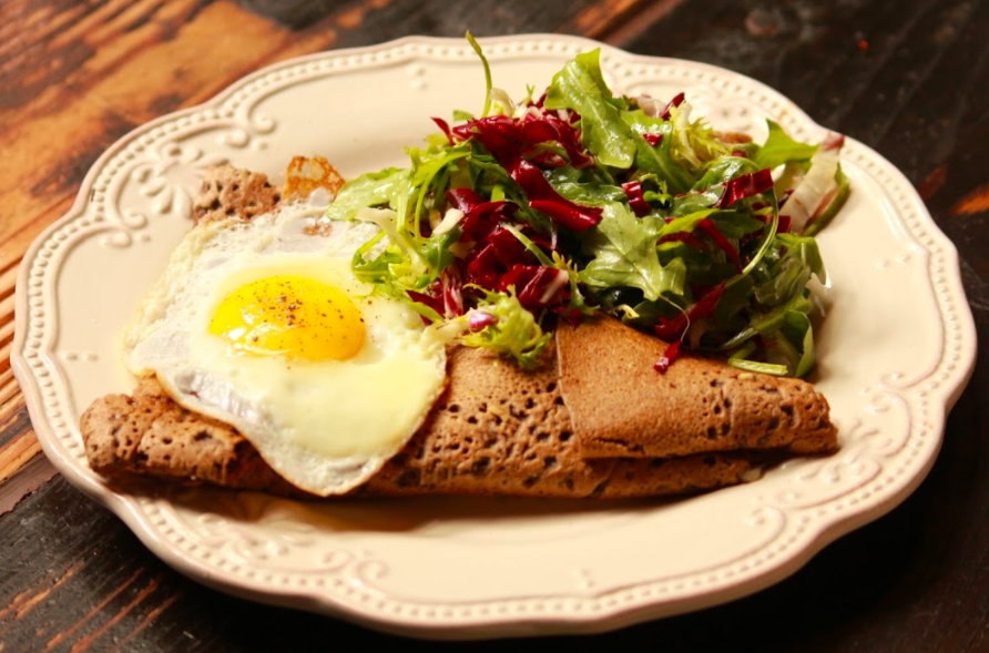 French Alpine Bistro - Crêperie du Village by null