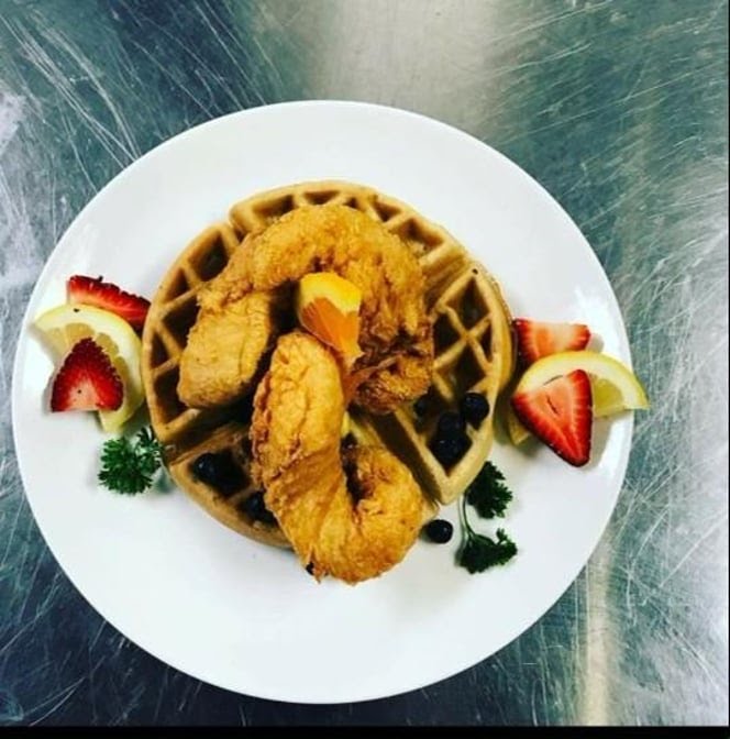 Bar on the Ave by null