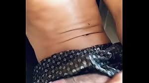 Modinha de danÇar sem cueca no instagram jpg x Sem cueca